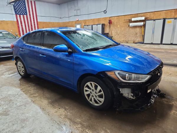 2017 HYUNDAI ELANTRA
