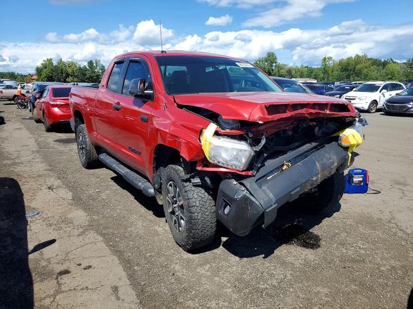 2015 TOYOTA TUNDRA SR5 Grade