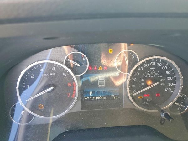 2015 TOYOTA TUNDRA SR5 Grade
