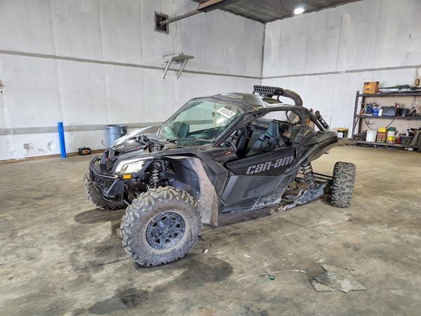 2019 CAN-AM MAVERICK X3