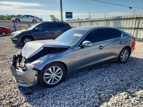 2015 INFINITI Q50