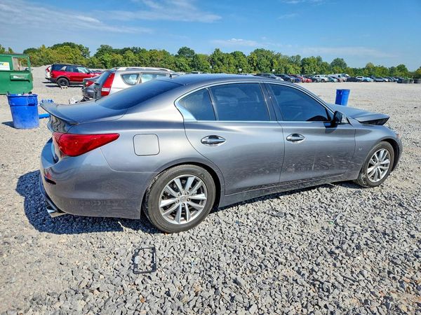 2015 INFINITI Q50