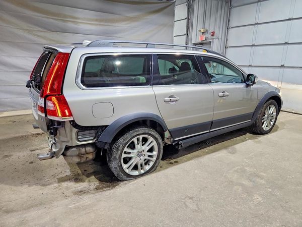 2016 VOLVO XC70 SV35 Platinum