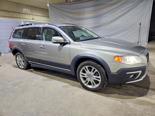 2016 VOLVO XC70 SV35 Platinum