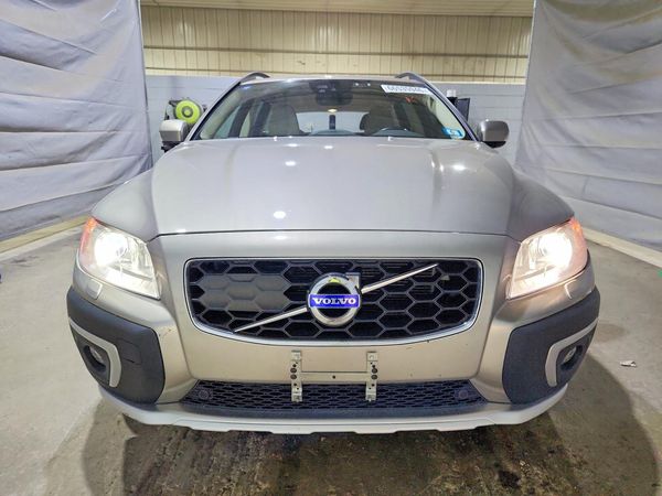 2016 VOLVO XC70 SV35 Platinum