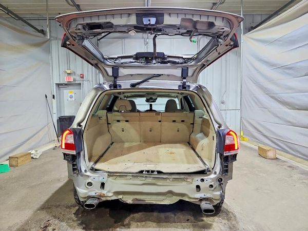 2016 VOLVO XC70 SV35 Platinum