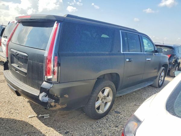 2015 CHEVROLET SUBURBAN LT