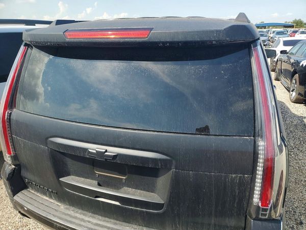 2015 CHEVROLET SUBURBAN LT