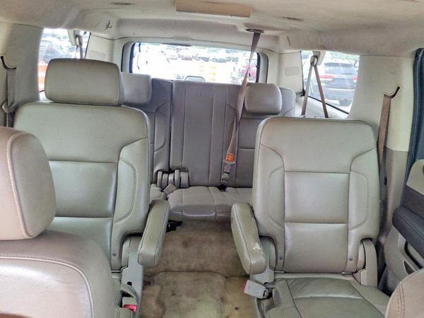 2015 CHEVROLET SUBURBAN LT