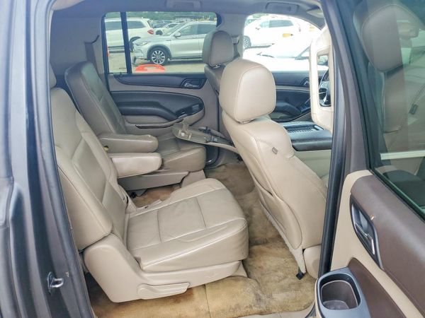 2015 CHEVROLET SUBURBAN LT