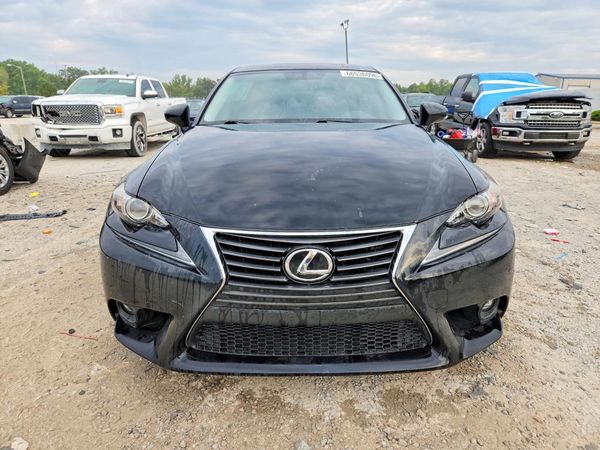 2016 LEXUS IS 200t