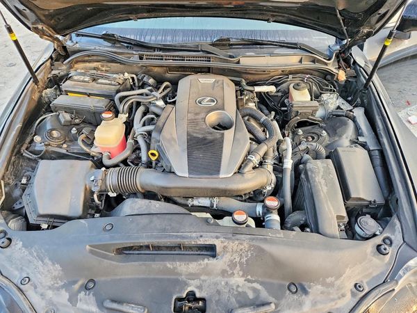 2016 LEXUS IS 200t