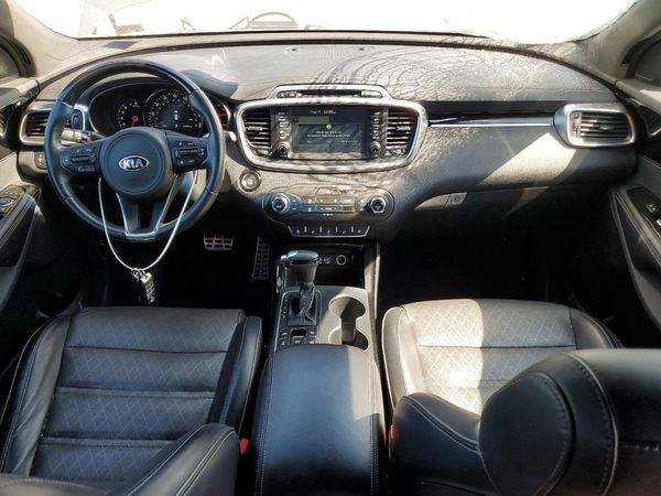 2018 KIA SORENTO