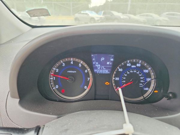 2014 HYUNDAI ACCENT 5DR GS / 4DR GLS