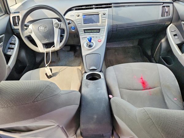 2013 TOYOTA PRIUS