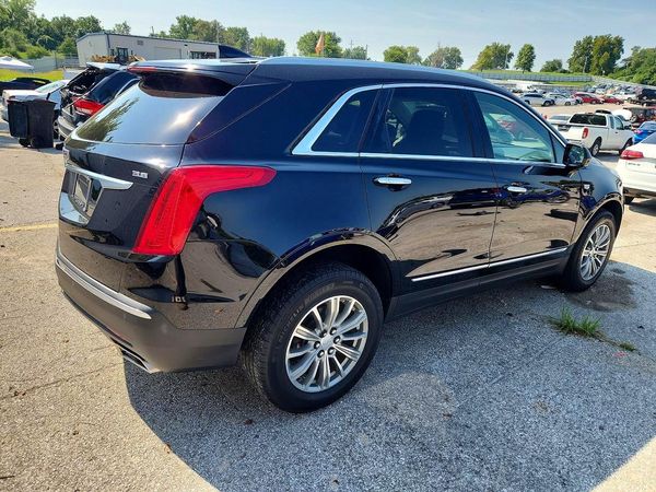 2018 CADILLAC XT5