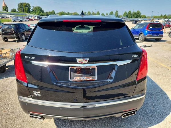 2018 CADILLAC XT5