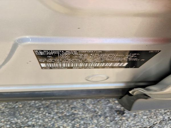2013 TOYOTA RAV4 Sports — VINS