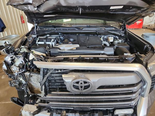 2025 TOYOTA TUNDRA