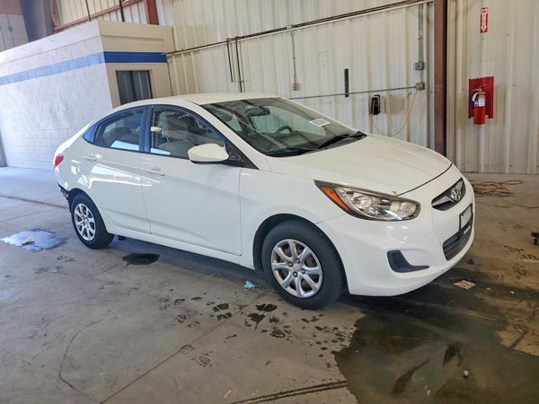 2012 HYUNDAI ACCENT GL (Middle-low grade)