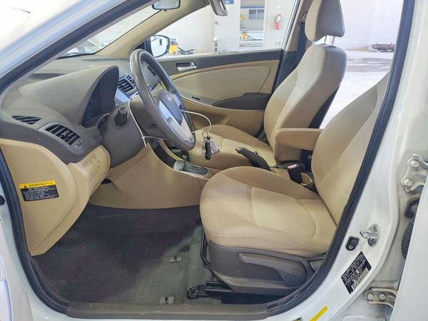2012 HYUNDAI ACCENT GL (Middle-low grade)
