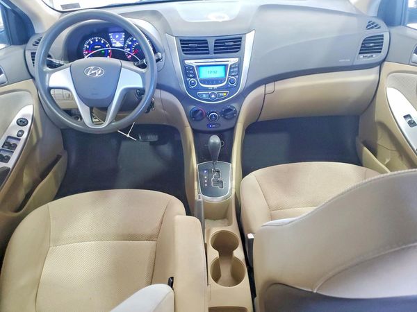 2012 HYUNDAI ACCENT GL (Middle-low grade)