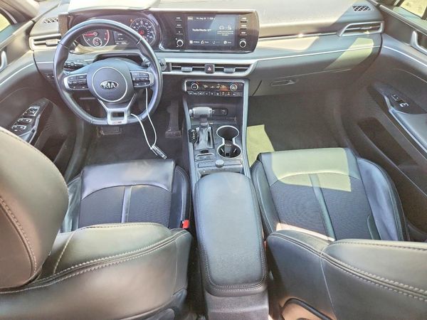 2021 KIA K5 GT-Line