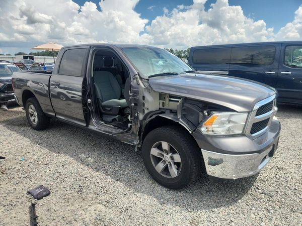 2020 RAM 1500 CLASSIC