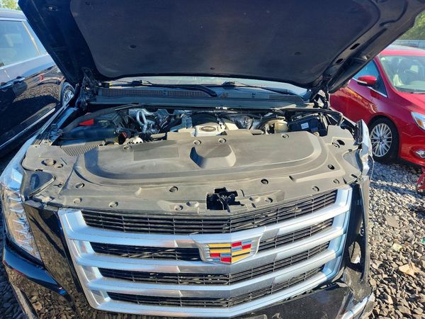 2015 CADILLAC ESCALADE
