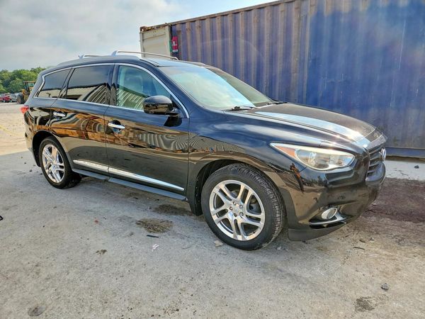 2013 INFINITI JX35 — Passenger 3/4