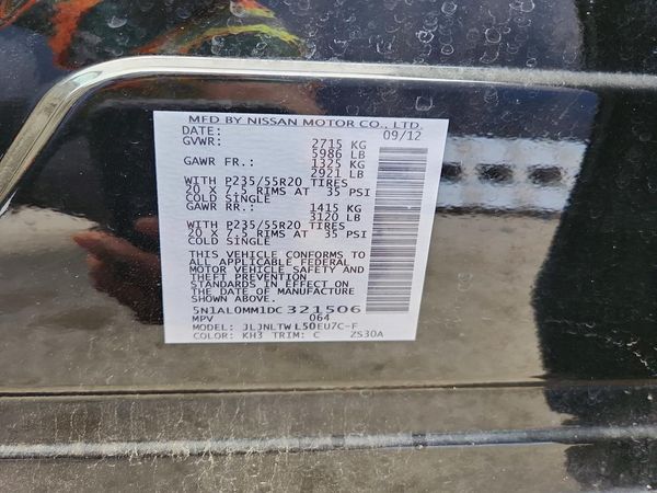 2013 INFINITI JX35 — VINS