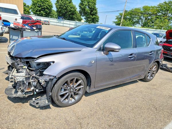 2013 LEXUS CT 200h
