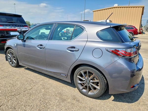 2013 LEXUS CT 200h