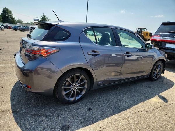 2013 LEXUS CT 200h