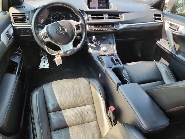 2013 LEXUS CT 200h