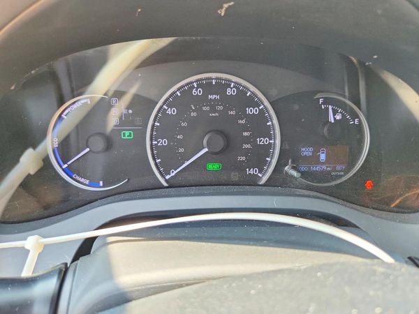 2013 LEXUS CT 200h