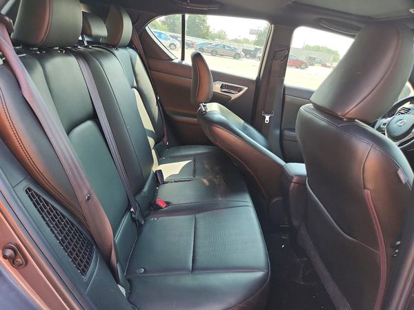 2013 LEXUS CT 200h