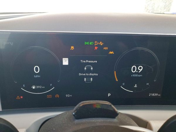 2025 HYUNDAI TUCSON SEL Convenience