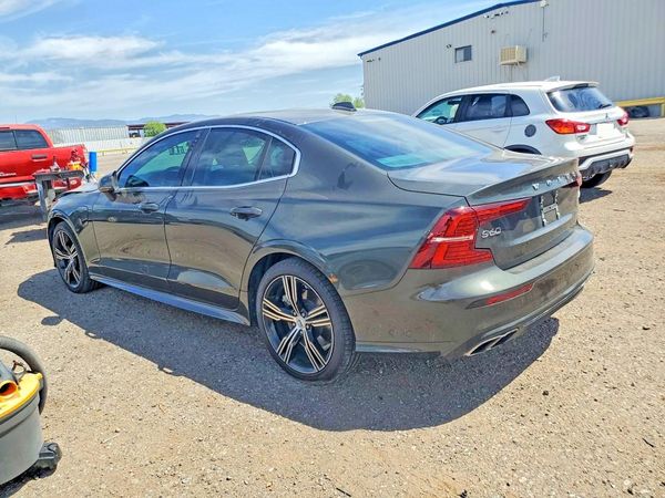 2022 VOLVO S60 Inscription