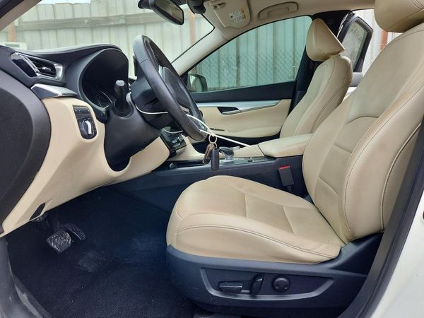 2021 INFINITI QX50