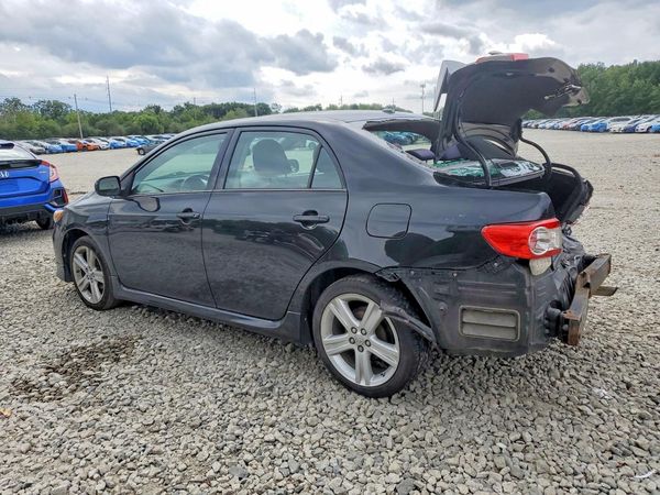 2013 TOYOTA COROLLA