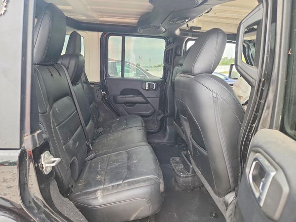 2018 JEEP WRANGLER Unlimited Sahara — PSRS