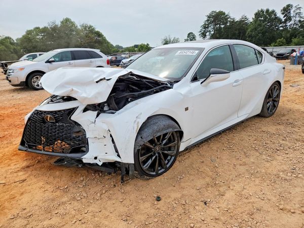 2024 LEXUS IS 300