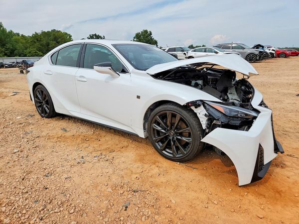2024 LEXUS IS 300