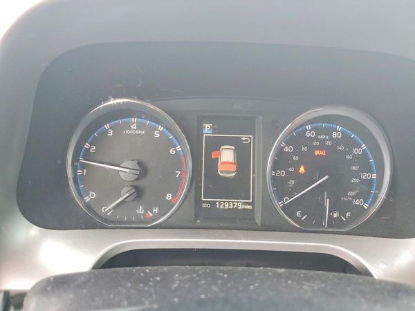 2016 TOYOTA RAV4 XLE (M Grade)