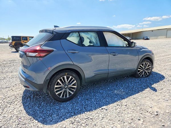 2021 NISSAN KICKS
