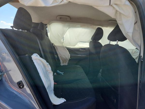 2021 NISSAN KICKS