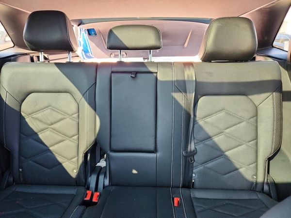 2025 VOLKSWAGEN ATLAS CROSS SPORT