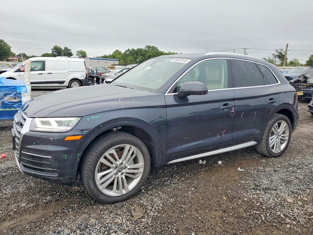 2020 AUDI Q5 quattro Premium Plus