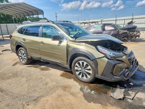 2025 SUBARU OUTBACK Limited